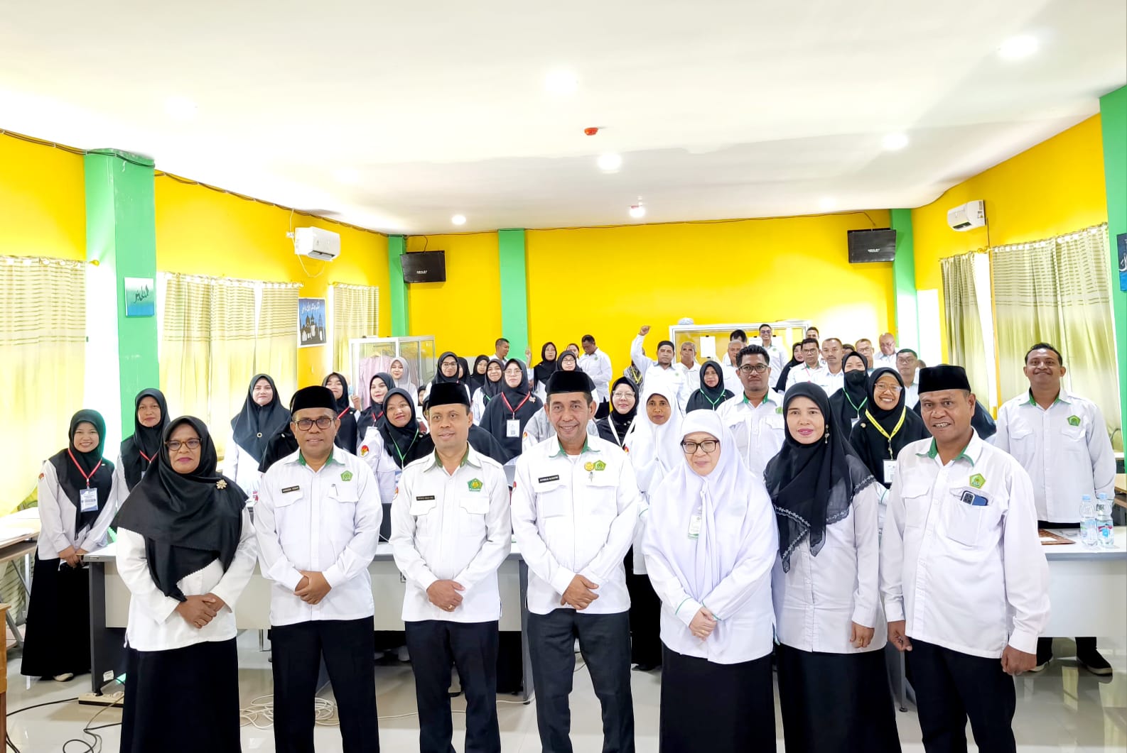 Penutupan IHT : Pembelajaran Mendalam  Membuka Wawasan MAN Kota Kupang